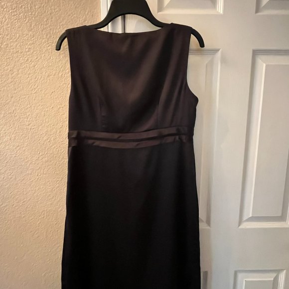 George ME Black Dress V-Neck - Picture 5 of 7